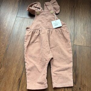 NWT bean’s barcelona ruffle pink corduroy Overalls